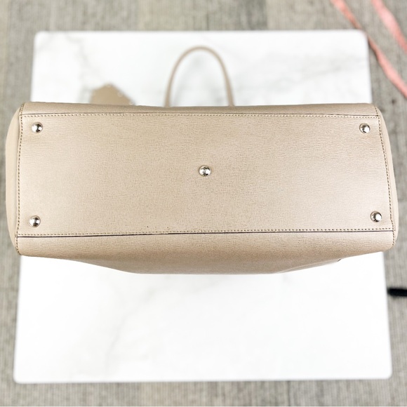 Fendi • Large 2Jours Leather Satchel - Picture 5 of 14